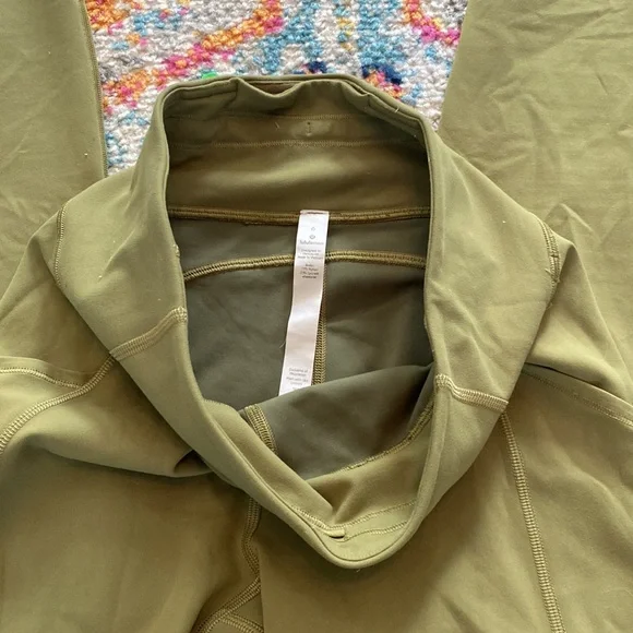 Lululemon Leggings - Picture 5 of 6